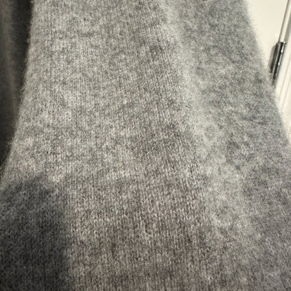 Saks Fifth Avenue 100% Cashmere Gray Cardigan - Picture 6 of 16